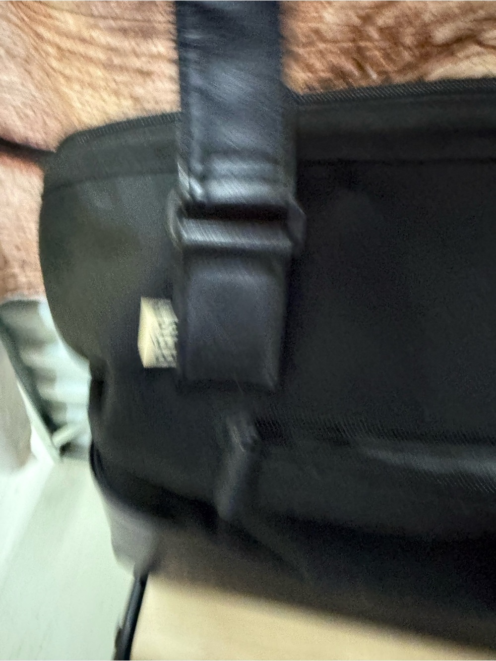 Beis Weekender Small - Picture 2 of 3